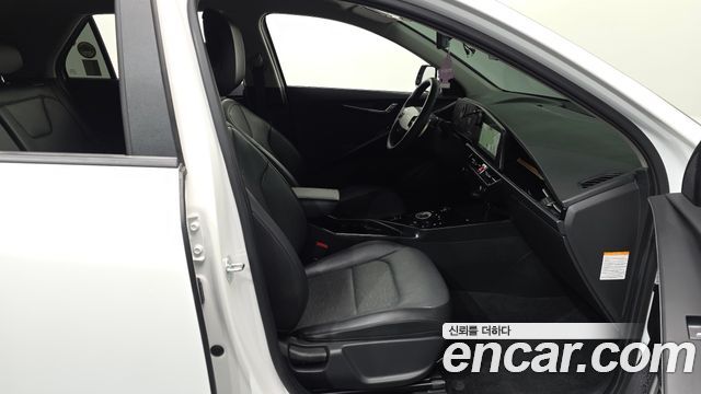Kia Niro 2024 — photo 16