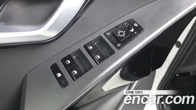 Kia Niro 2024 — photo 27