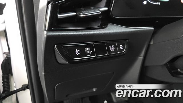 Kia Niro 2024 — photo 29