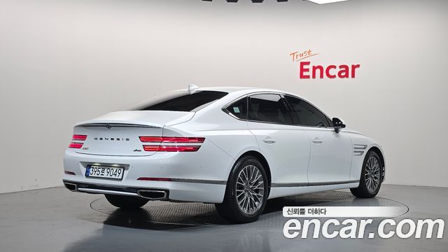 Genesis G80 2022 — photo 2