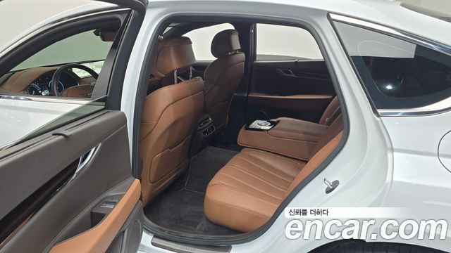 Genesis G80 2022 — photo 17