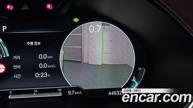 Genesis G80 2022 — photo 23