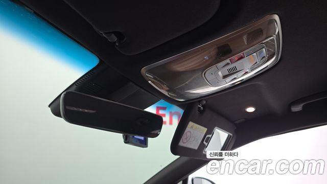 Genesis G80 2022 — photo 24