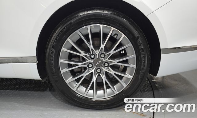 Genesis G80 2022 — photo 7