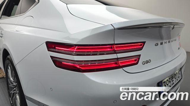 Genesis G80 2022 — photo 9