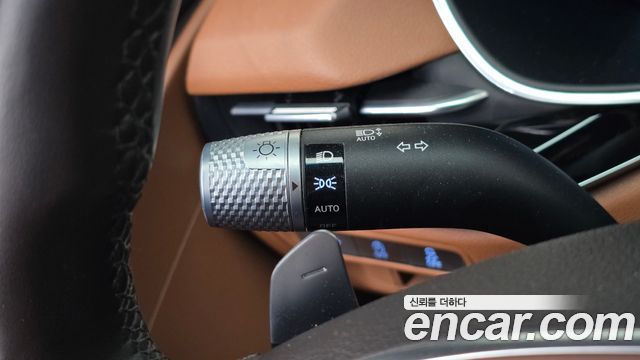 Genesis G80 2022 — photo 28