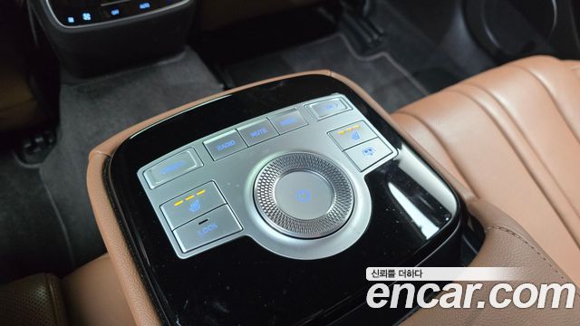 Genesis G80 2022 — photo 31