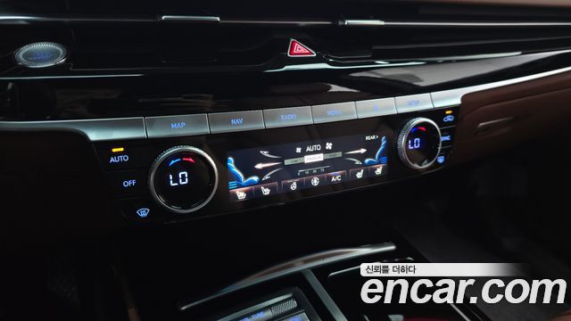 Genesis G80 2022 — photo 34