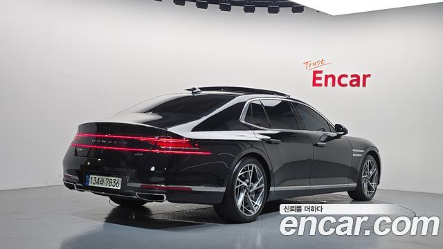 Genesis G90 2022 — photo 2