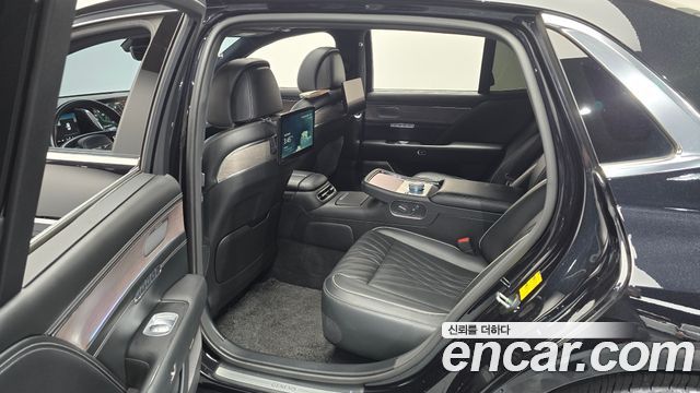 Genesis G90 2022 — photo 11