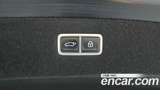 Genesis G90 2022 — photo 15