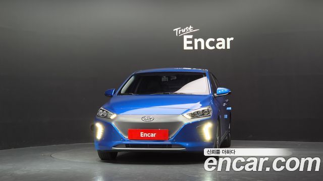 Hyundai Ioniq 2017 — photo 3