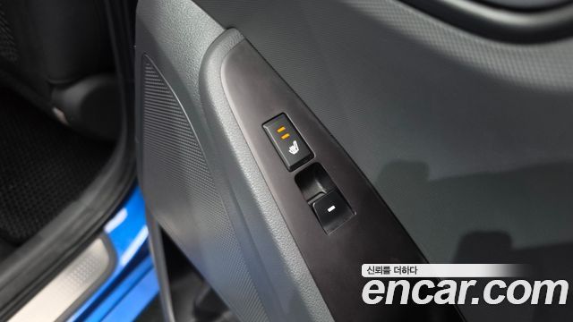 Hyundai Ioniq 2017 — photo 19