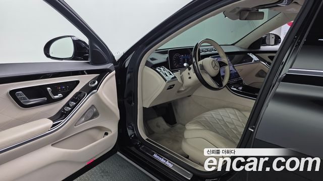 Mercedes-Benz S-Class 2021 — photo 10