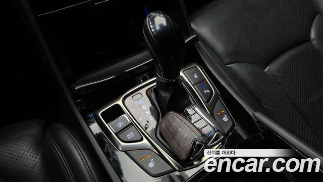 Hyundai Grandeur 2011 — photo 9