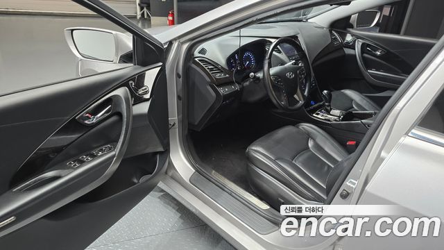 Hyundai Grandeur 2011 — photo 10