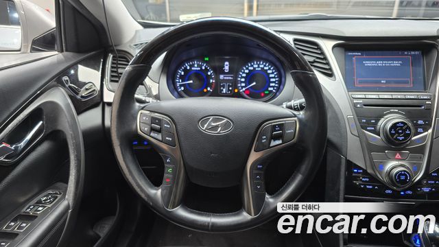 Hyundai Grandeur 2011 — photo 13