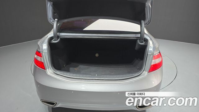 Hyundai Grandeur 2011 — photo 20