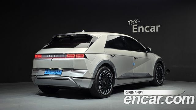 Hyundai Ioniq5 2022 — photo 2