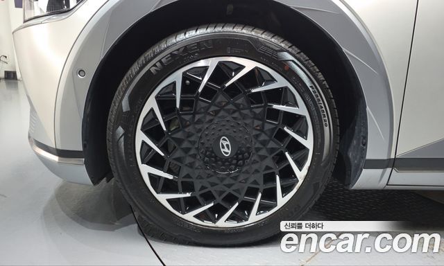 Hyundai Ioniq5 2022 — photo 5