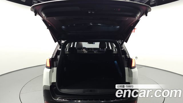 Peugeot 5008 2019 — photo 26