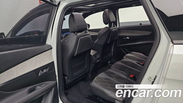 Peugeot 5008 2019 — photo 16