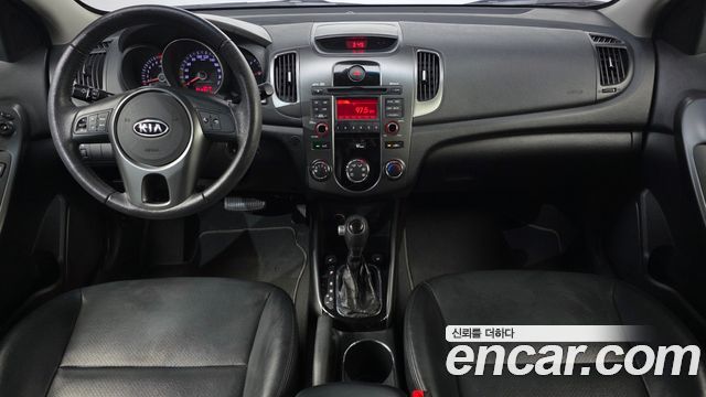 Kia Porte 2012 — photo 7