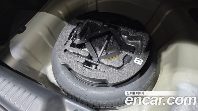 Kia Porte 2012 — photo 14