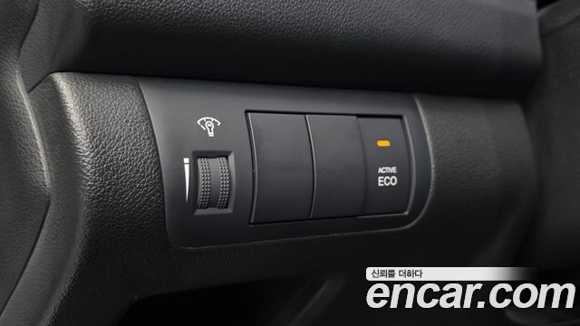 Kia Porte 2012 — photo 15