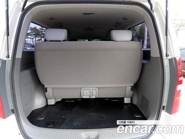 Hyundai Starex 2016 — photo 16