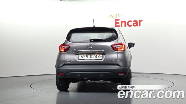 Renault Korea QM3 2017 — photo 4