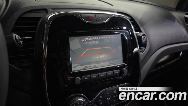 Renault Korea QM3 2017 — photo 21