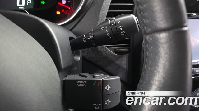 Renault Korea QM3 2017 — photo 23