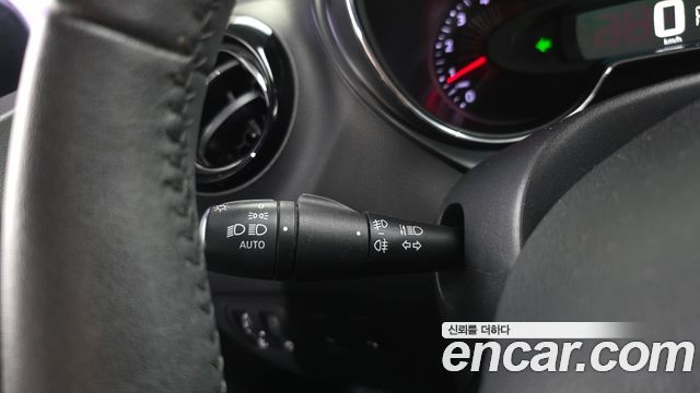 Renault Korea QM3 2017 — photo 36