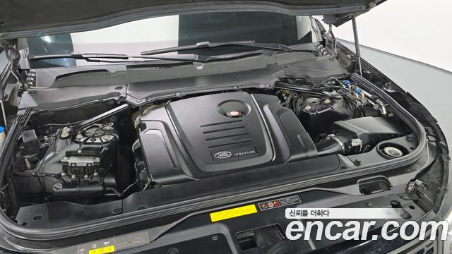 Land Rover Discovery 2018 — photo 6
