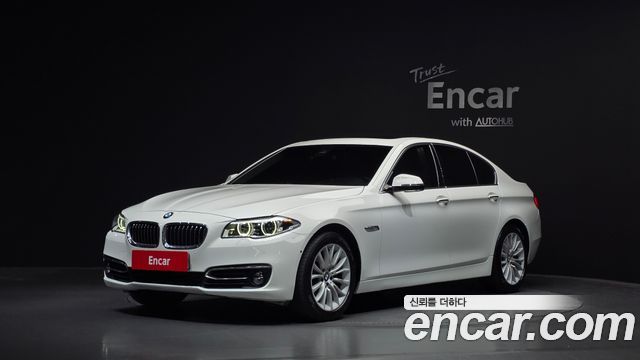 BMW 5-Series 2016 — photo 1