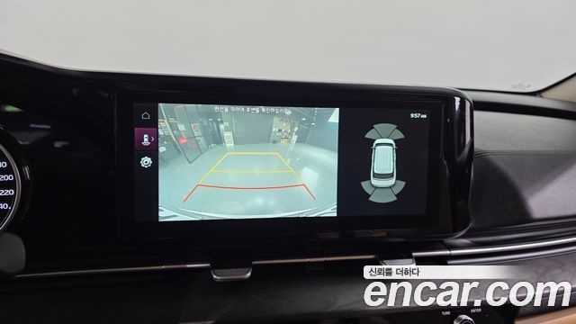 Kia Canival 2022 — photo 21