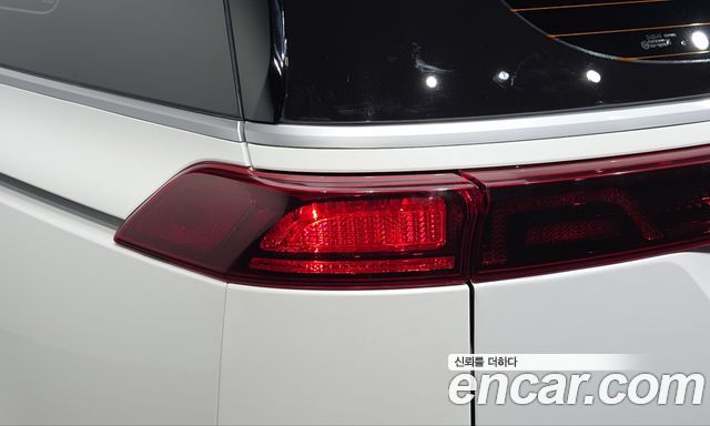 Kia Canival 2022 — photo 9