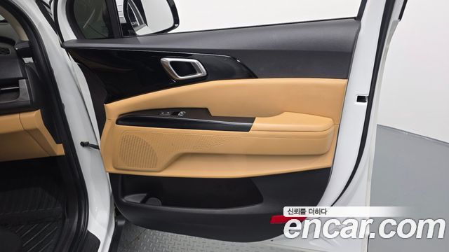 Kia Canival 2022 — photo 15