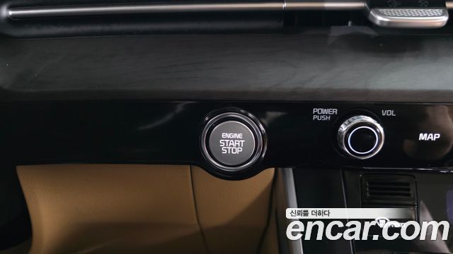 Kia Canival 2022 — photo 27