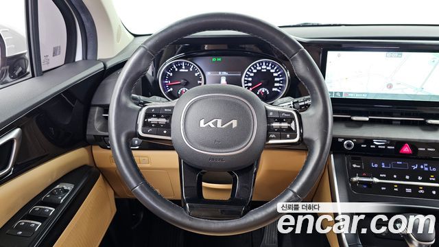 Kia Canival 2023 — photo 19
