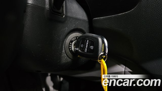 Hyundai Starex 2021 — photo 25