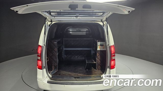 Hyundai Starex 2021 — photo 26