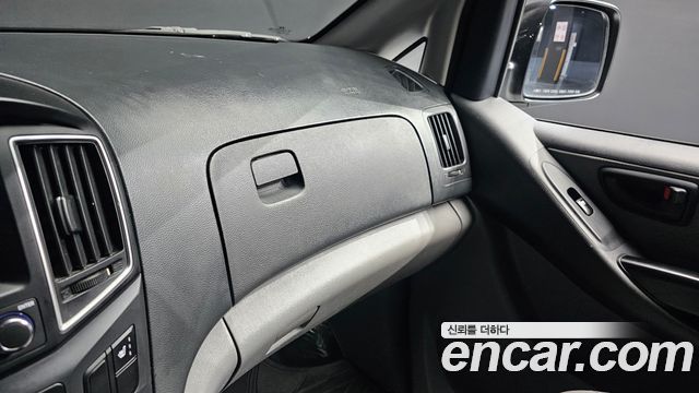 Hyundai Starex 2021 — photo 31