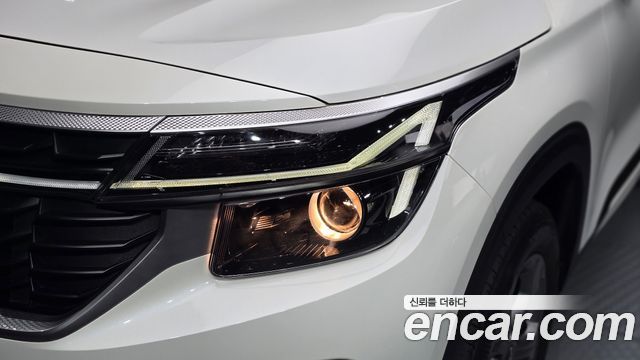 Kia Seltos 2025 — photo 8