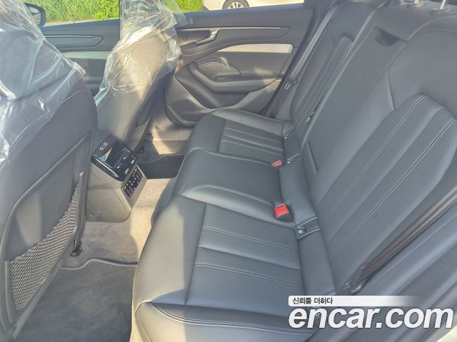 Audi A6 2026 — photo 17