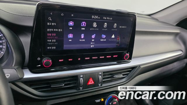 Kia K3 2022 — photo 21