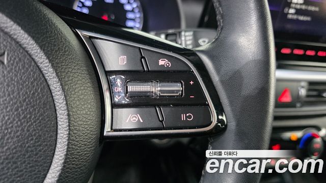 Kia K3 2022 — photo 25