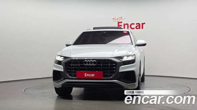 Audi Q8 2021 — photo 3