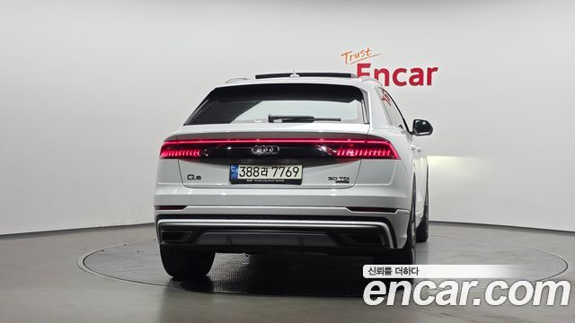 Audi Q8 2021 — photo 4